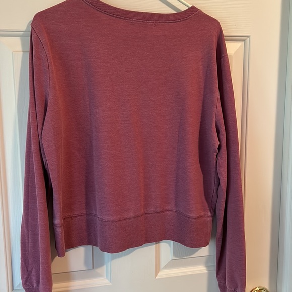LightweightvSweatshirt never worn Size L cropped - Picture 2 of 2
